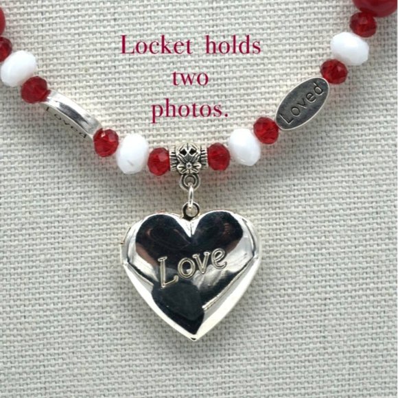 Necklace with Heart Locket, white and red beads. Lobster clasp. - Picture 3 of 4